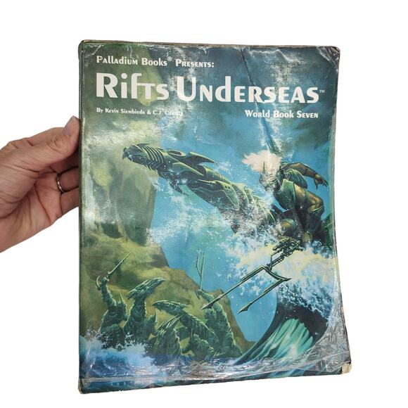 Vintage Palladium Books Presents: Rifts Underseas World Book Seven Paperback  95 - Picture 1 of 12